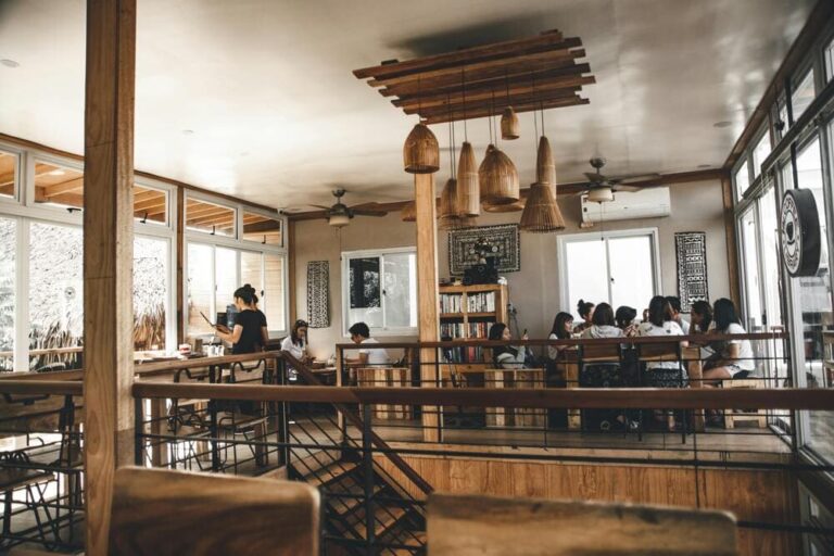 How Australians Can Open a Restaurant or Cafe in Bali