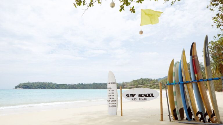 Transform Your Surf School Bookings with These 10 Proven Strategies